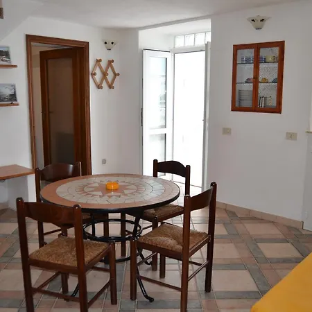 Maridea - Ondine Apartman Ponza